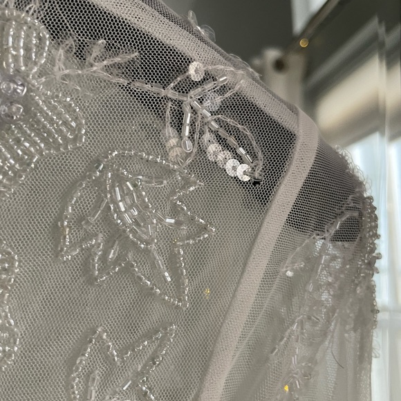 Mac Duggal LONG SLEEVE FLORAL EMBELLISHED GOWN - Picture 6 of 7